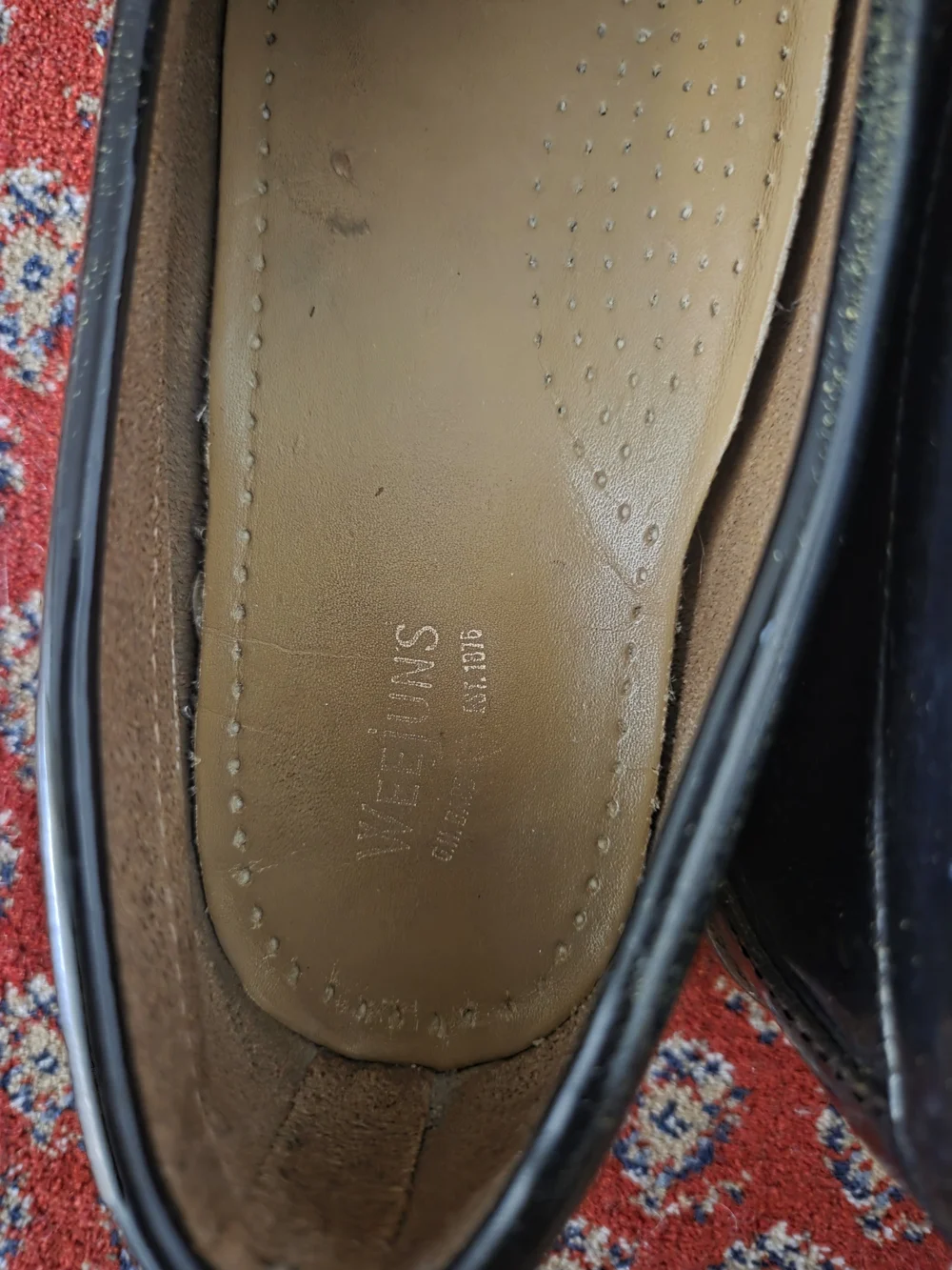 G. H. Bass Weejuns Loafers In Size 8 - Picture 7 of 10